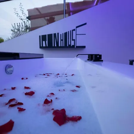 Iron House - Luxury Penthouse With Bathtub Apartment Marbella Exterior photo